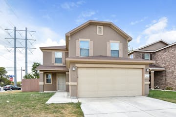 9651 Pleasanton Bluff San Antonio, TX 78221